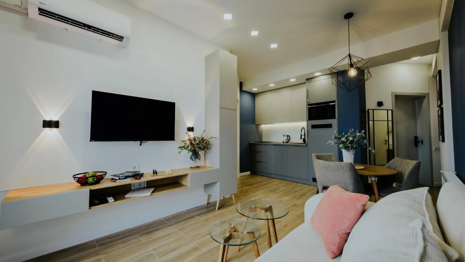 Luxury Inn Grand Residences Tbilisi