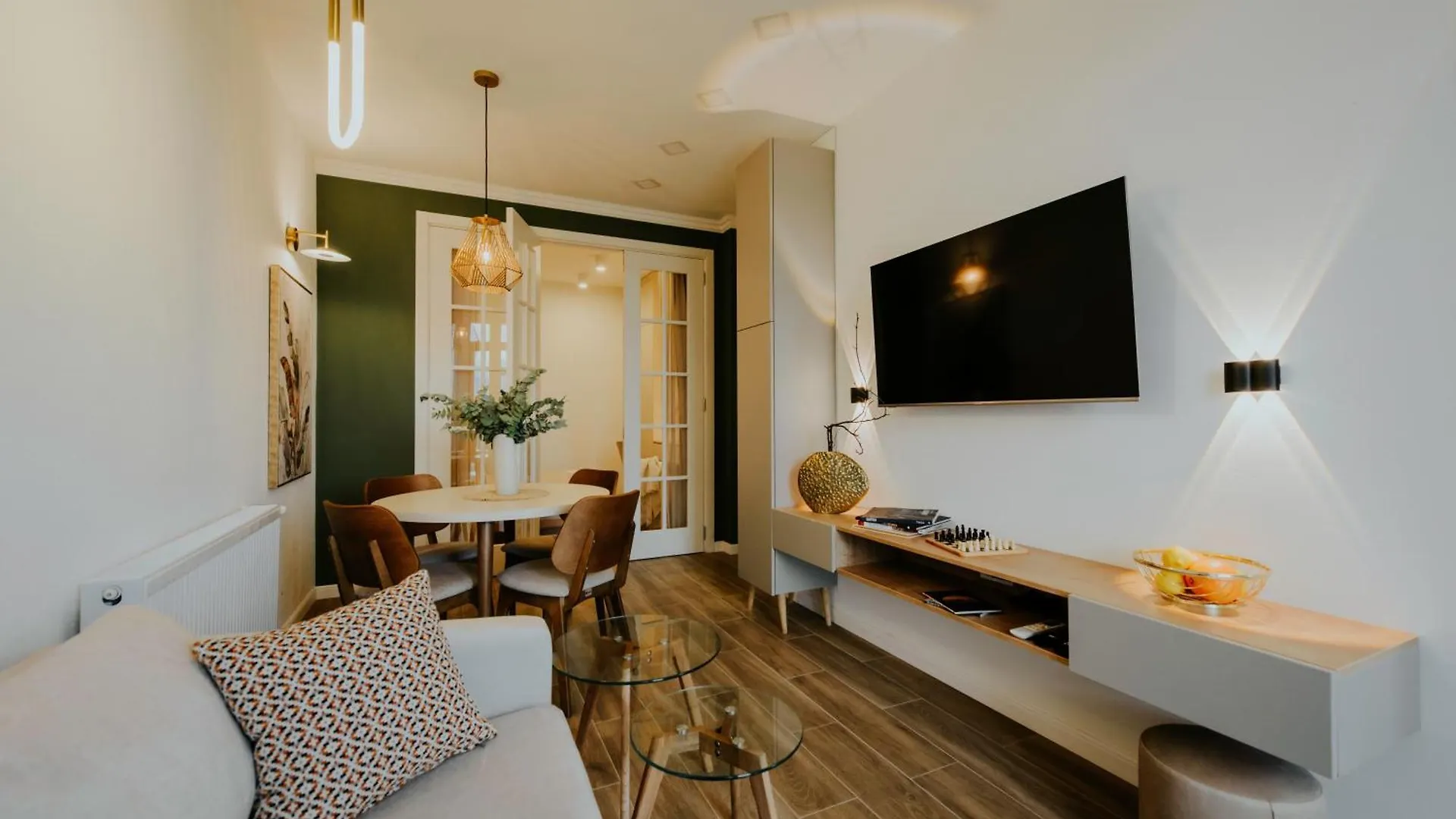 Luxury Inn Grand Residences Tbilisi