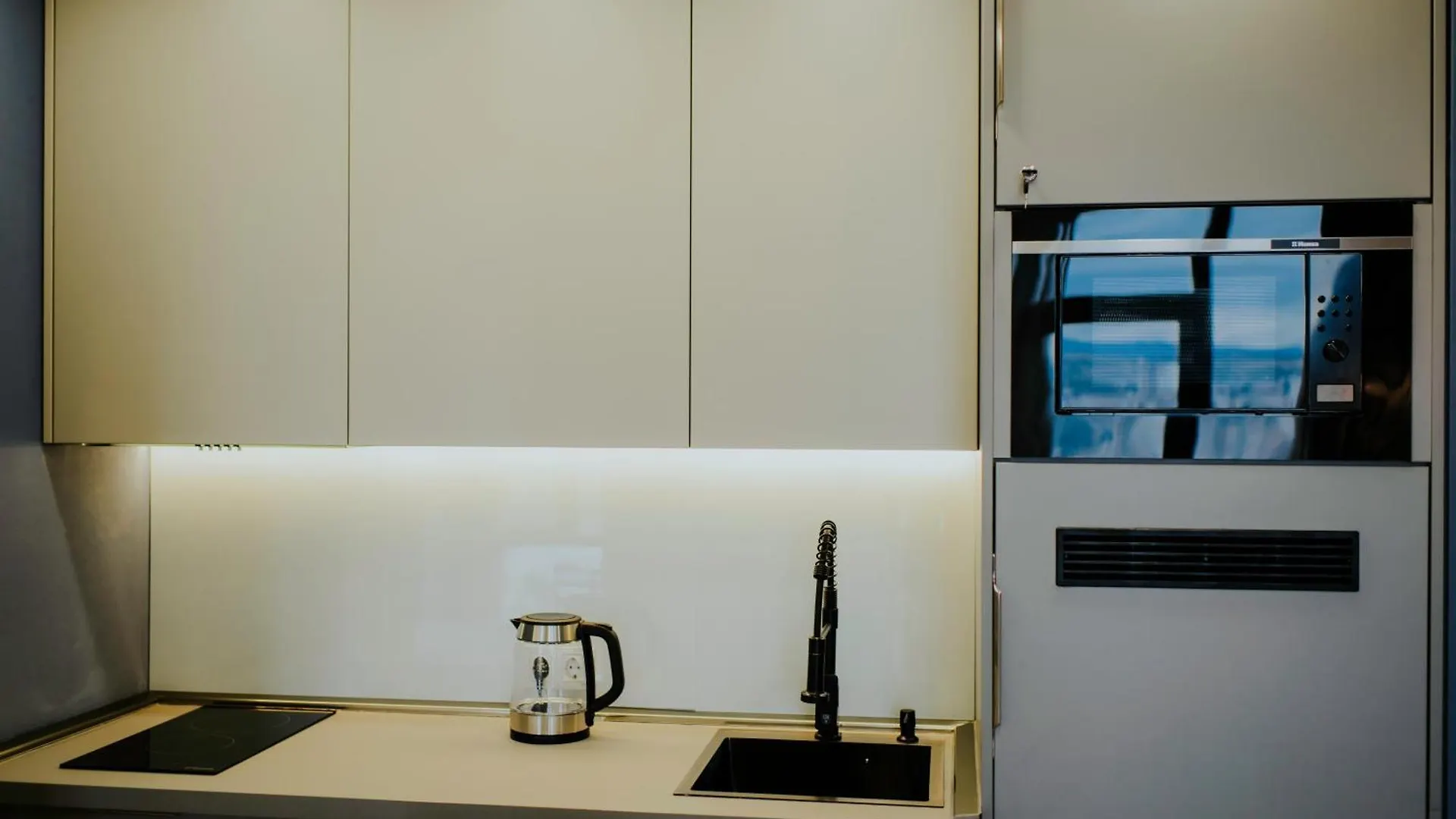 ***** Hotel Luxury Inn Grand Residences Tbilisi Georgia