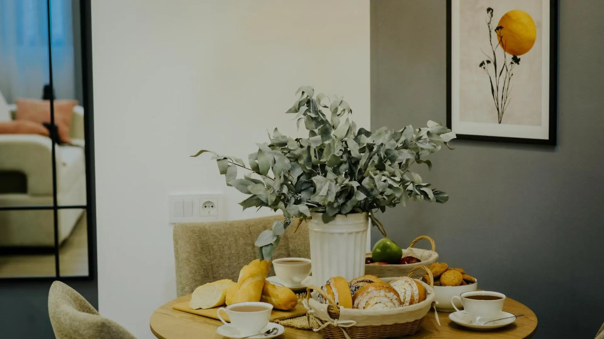 Luxury Inn Grand Residences Tbilisi Hotel